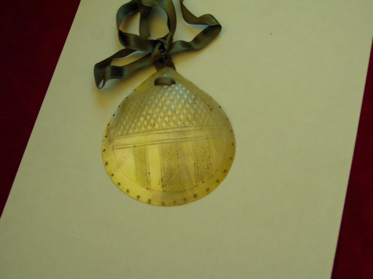 Pendente, motivi decorativi geometrici (pendente) - ambito tedesco||ambito europeo (secc. XV/ XVII)