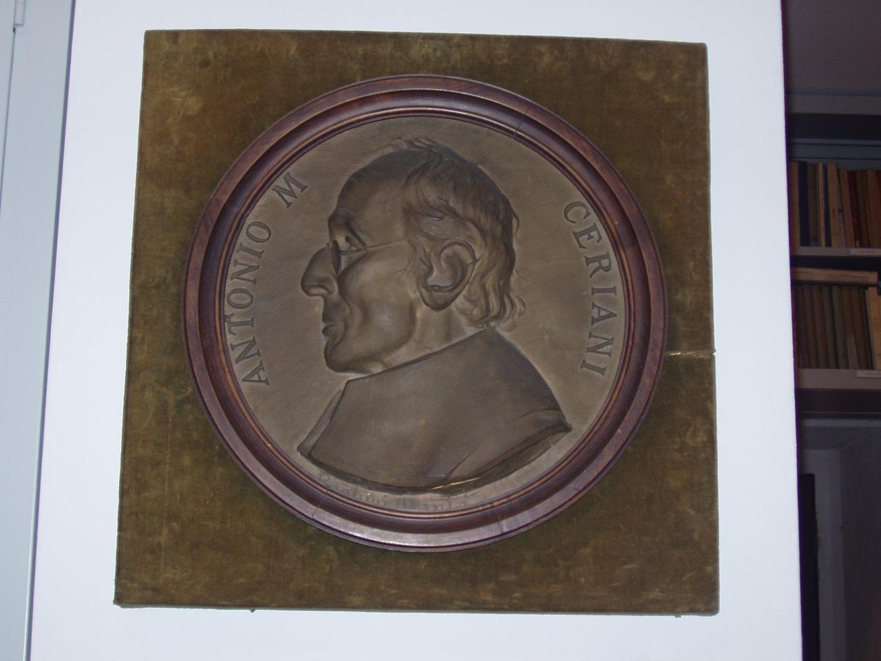 Medaglione con l'effigie di Antonio Mario Ceriani (medaglione) di Cantoni, Carlo (sec. XX)
