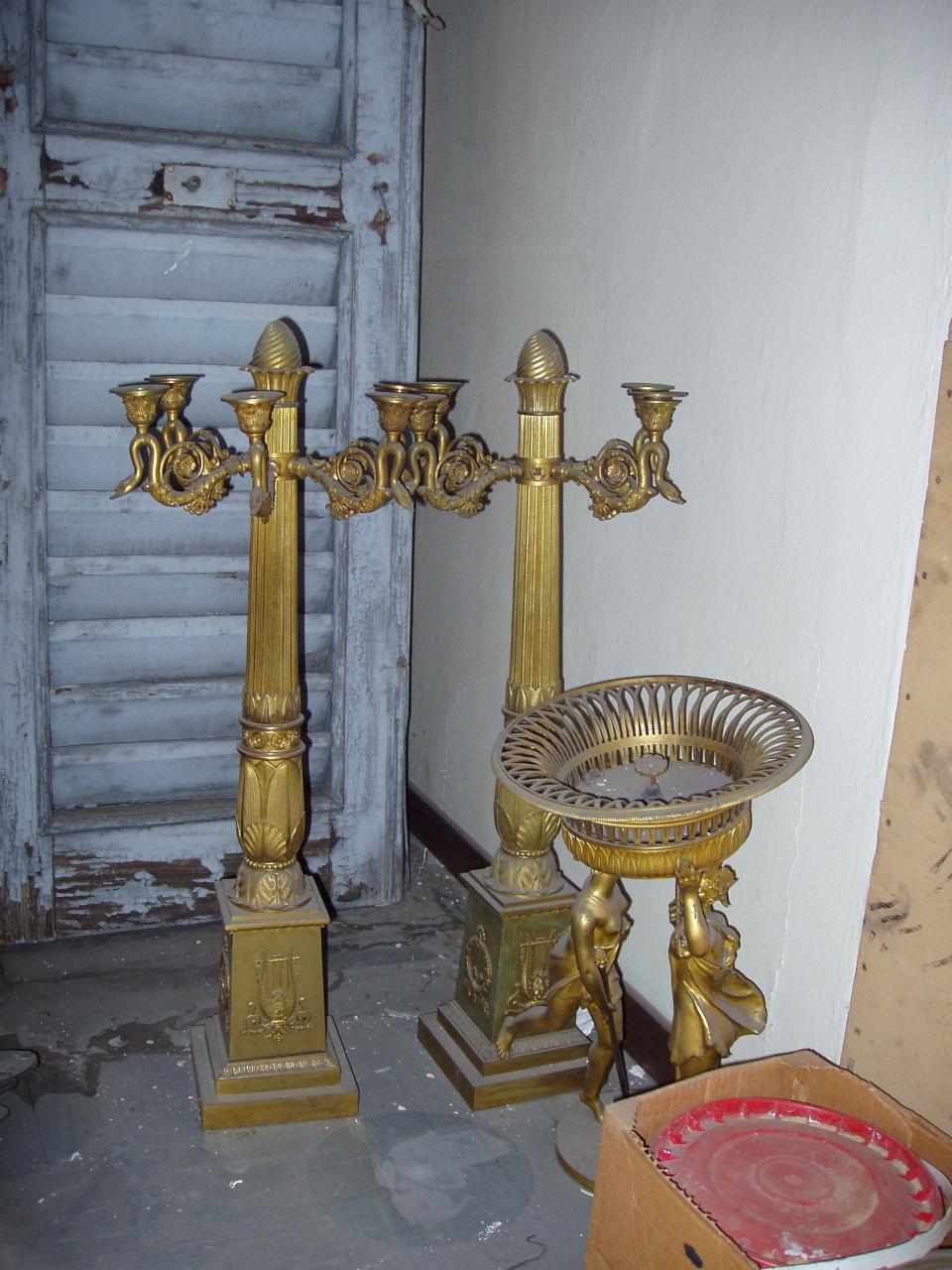 Centrotavola (centrotavola) - manifattura parigina (secondo quarto sec. XIX)