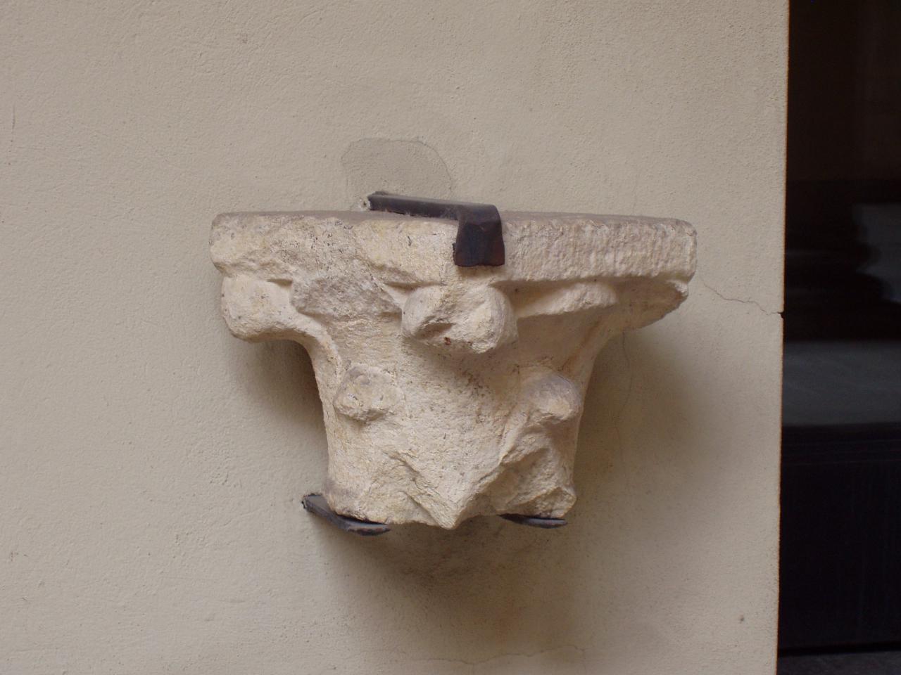 Capitello (capitello) di autore ignoto (n.d.)