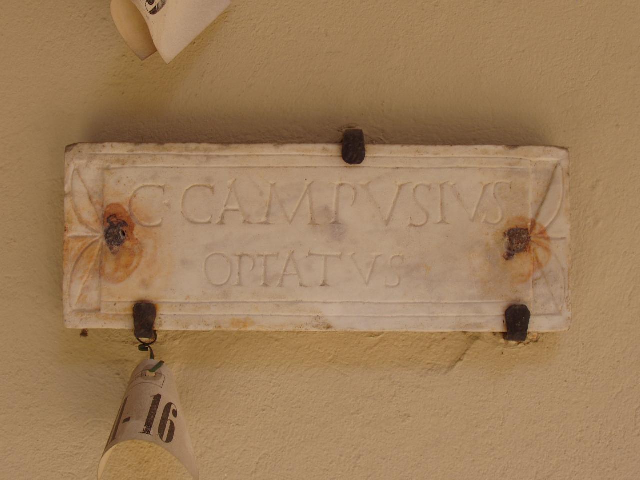 Lastrina funeraria (lastra) - n.d. (secc. I/ II)