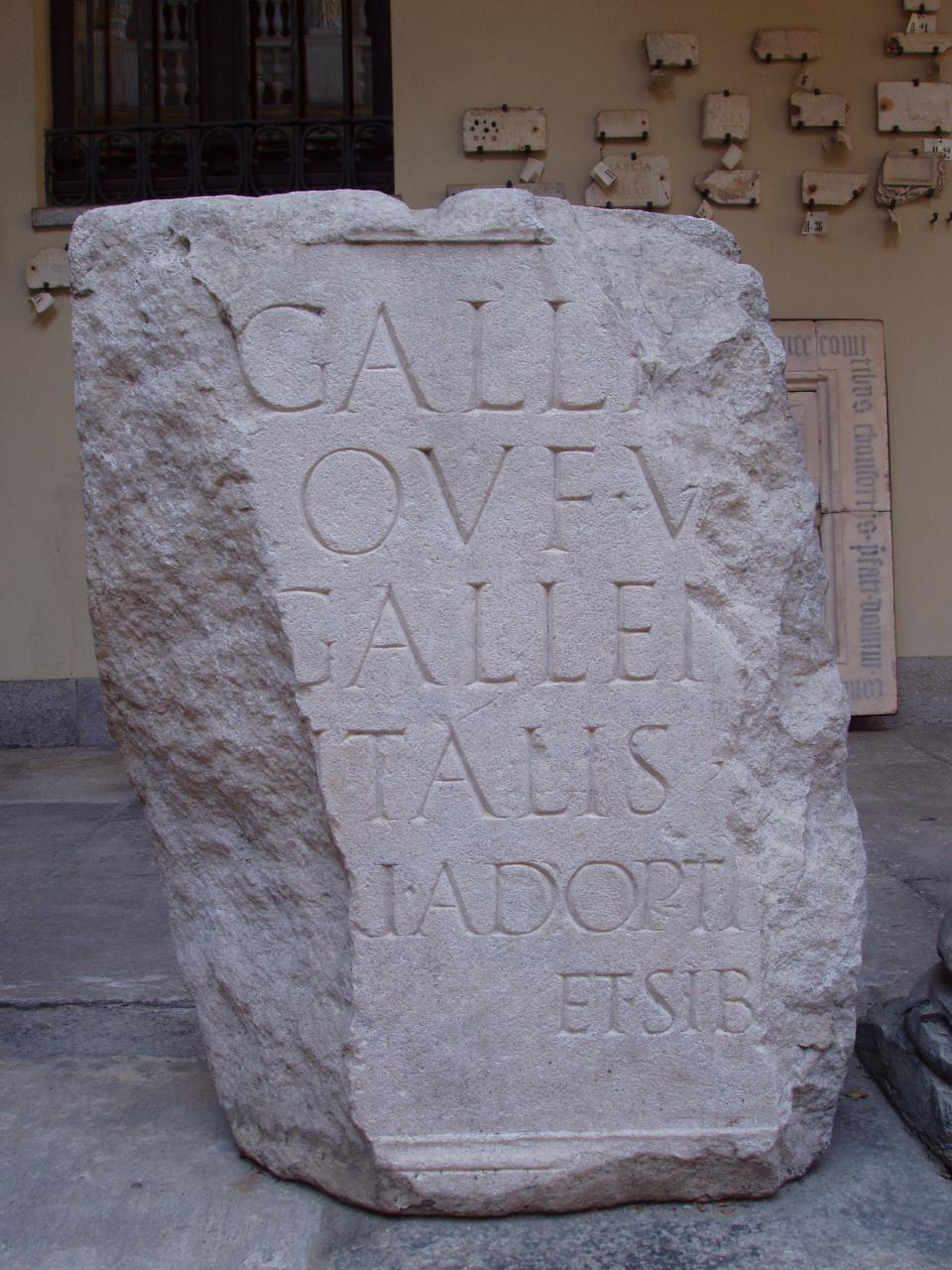 Altare funerario (altare) - n.d. (secc. I/ II)