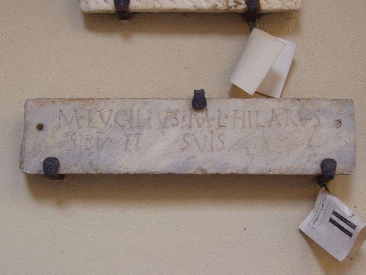 Lastrina funeraria (lastra) - n.d. (secc. I/ II)