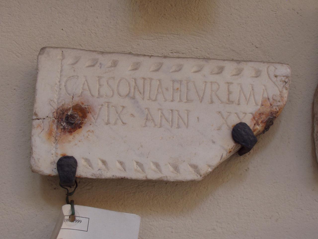 Lastrina funeraria (lastra) - n.d. (seconda metà sec. I)