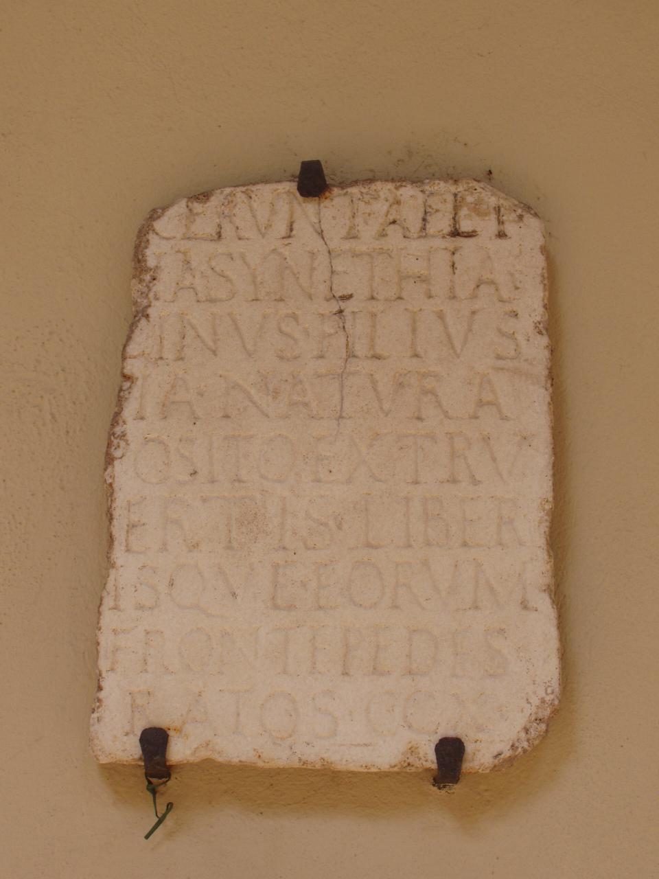 Lastra funeraria (lastra) - n.d. (seconda metà sec. II)
