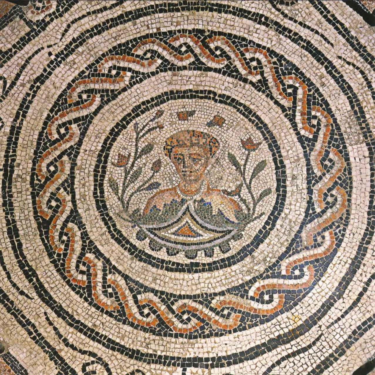 Mosaico con il busto della Primavera (pavimento) - n.d. (fine/inizio secc. III/ IV)