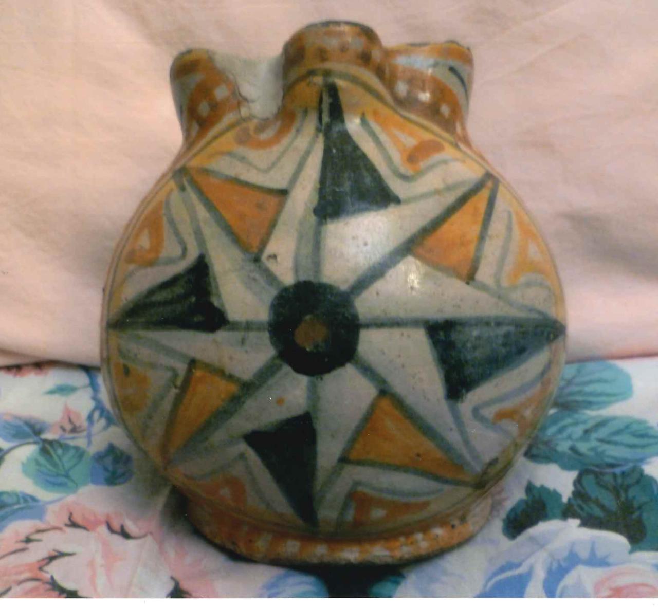 Boccale con corpo sferoide (boccale) - manifattura di Montelupo (sec. XVI)