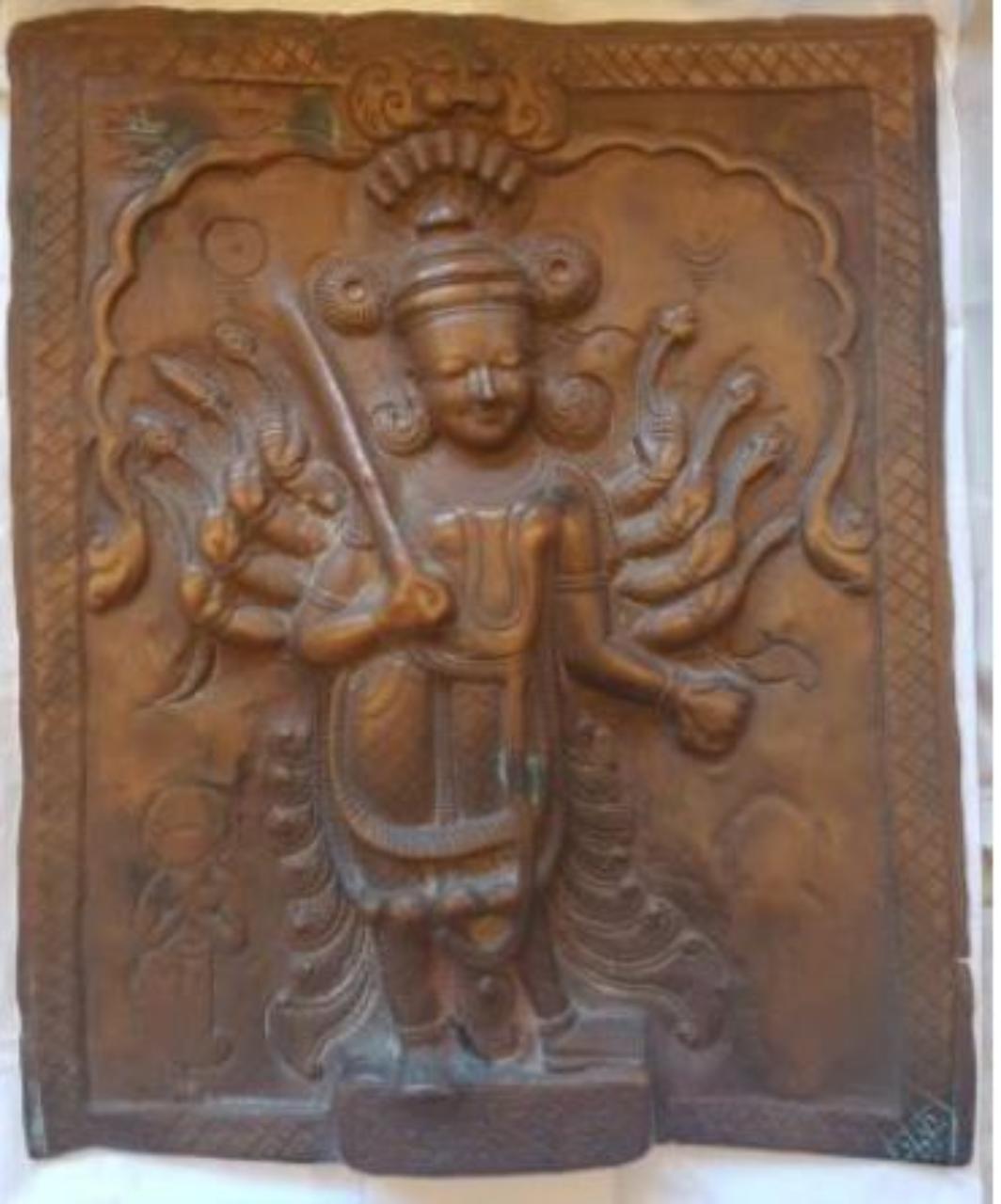 Virabhadra a dieci braccia (placca) - manifattura del Maharashtra (sec. XIX)