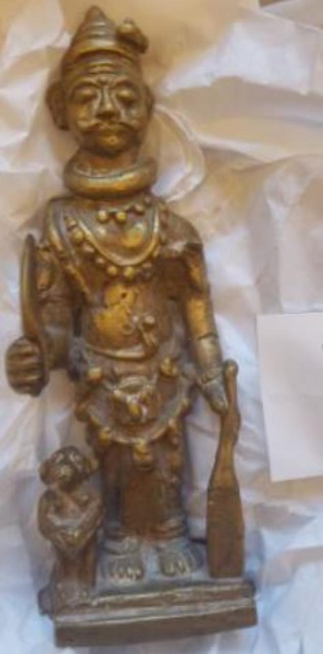Virabhadra a tutto tondo con Daksha (statuetta) - manifattura del Maharashtra (sec. XVIII)