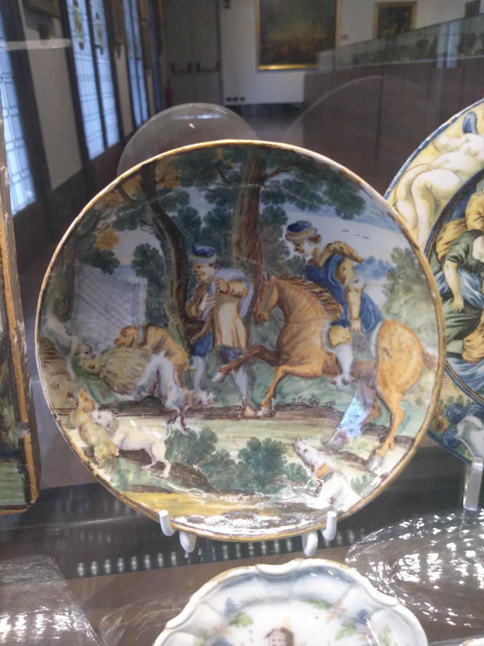 coppetta con scena di caccia, scena di caccia (coppetta) - manifattura di Castelli (sec. XVIII)