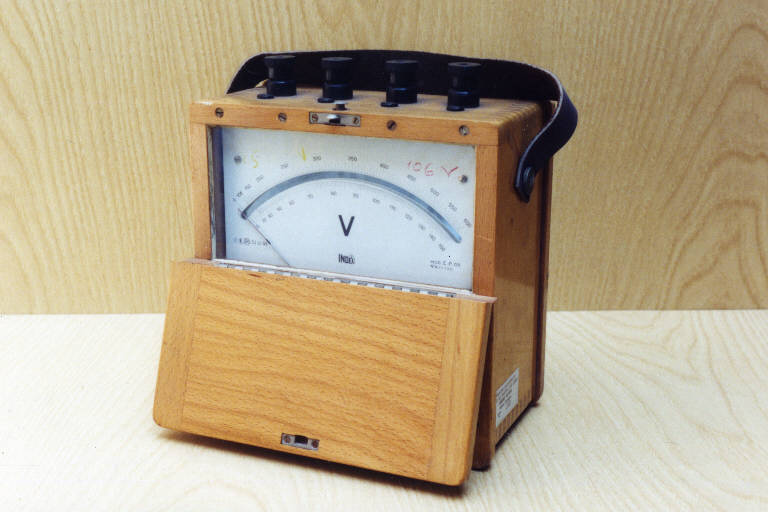 voltmetro (secc. XIX/ XX)