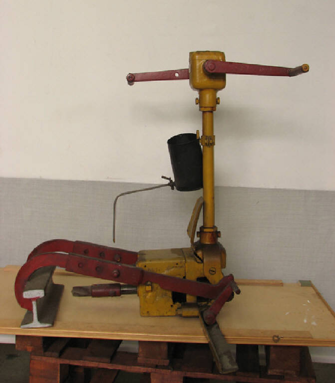 trapano di Eilvorschub-Bohren e Robel (officina) (seconda metà sec. XX)