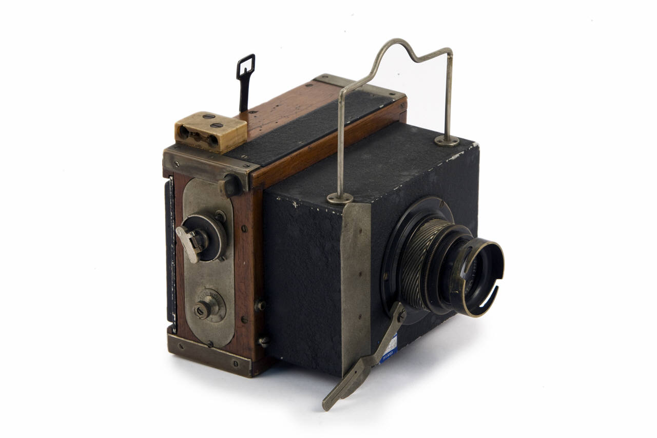 apparecchio fotografico di Contessa-Nettel||Carl Zeiss (sec. XX)