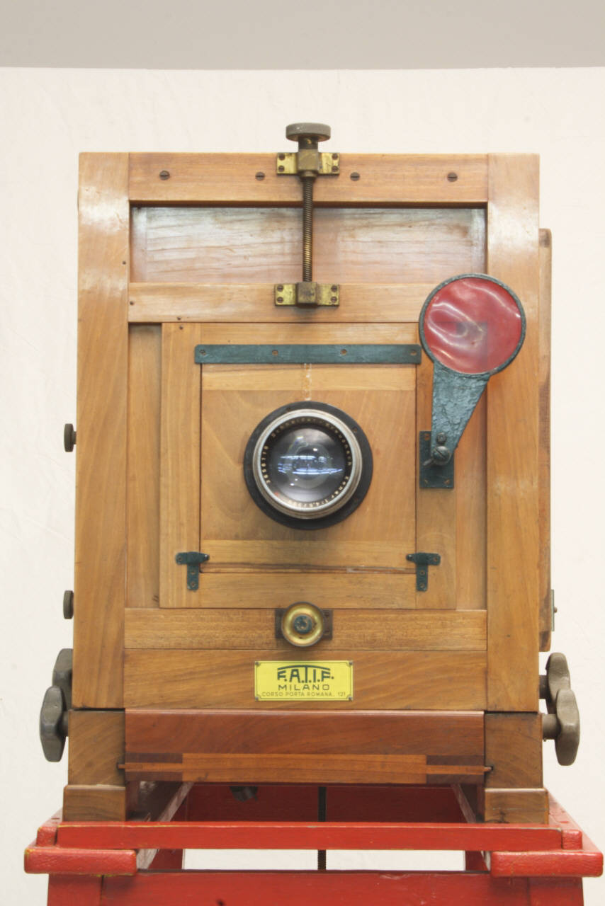 apparecchio da proiezione di FATIF||Schneider||OSRAM (sec. XX)