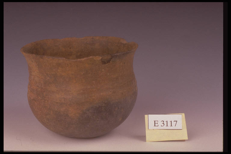 bicchiere globulare - cultura di Golasecca (sec. VII a.C.)