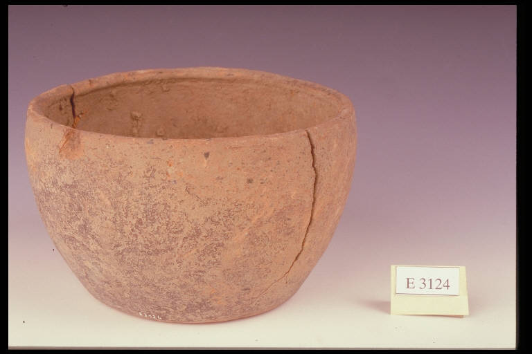 ciotola troncoconica - cultura di Golasecca (sec. V a.C.)