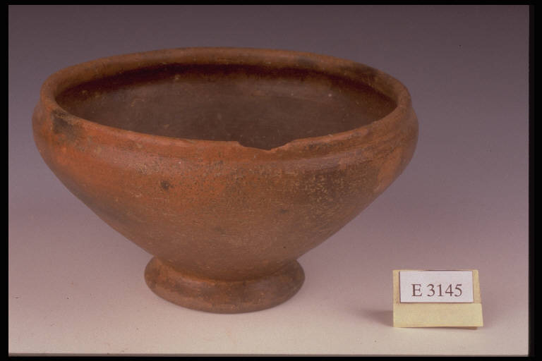 coppa - cultura di Golasecca (fine/inizio secc. VI/ V a.C.)