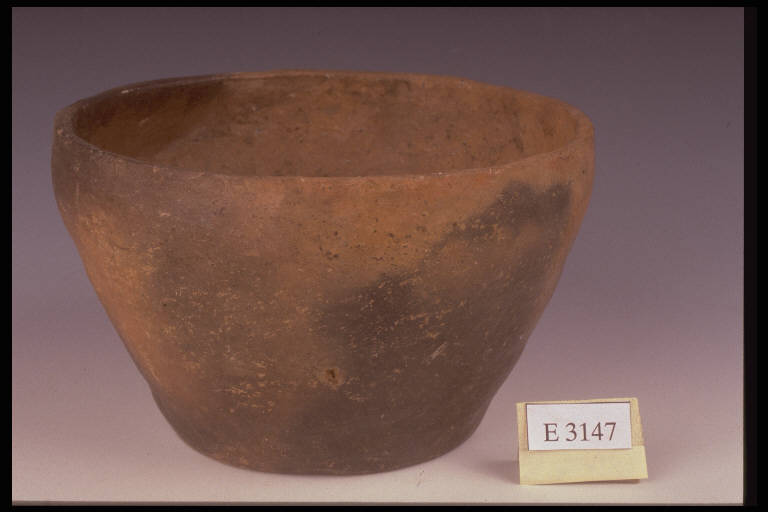 ciotola troncoconica - cultura di Golasecca (fine/inizio secc. VI/ V a.C.)