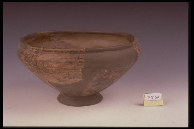 coppa - cultura di Golasecca (fine/inizio secc. VI/ V a.C.)