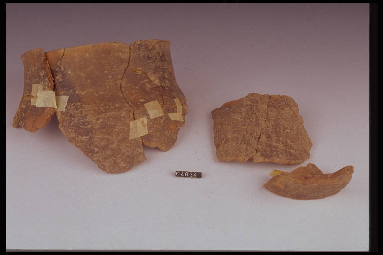 urna situliforme - cultura di Golasecca (sec. VII a.C.)