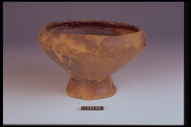 coppa troncoconica - cultura di Golasecca (secc. VI/ V a.C.)
