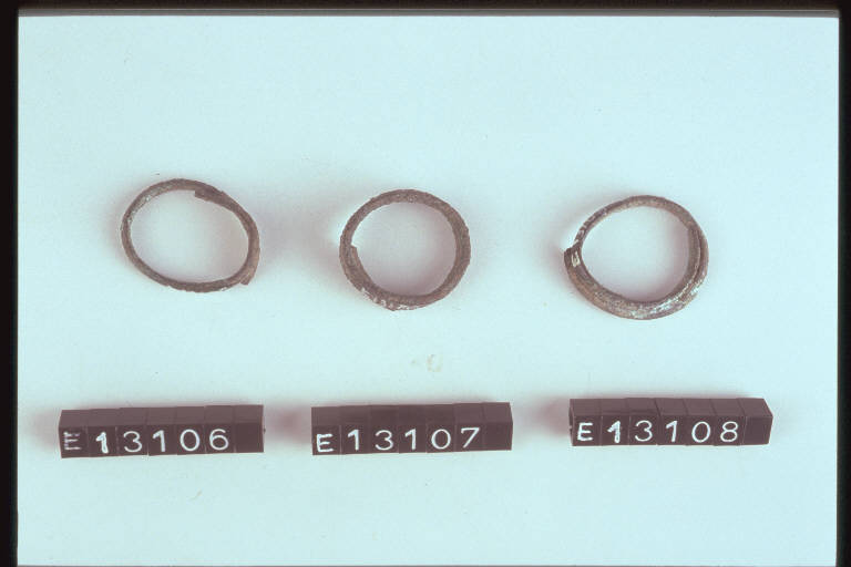 anello a spirale - cultura di Golasecca (secc. X/ IV a.C.)