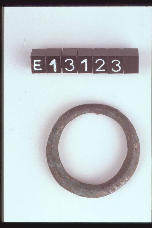 anello - cultura di Golasecca (secc. X/ IV a.C.)