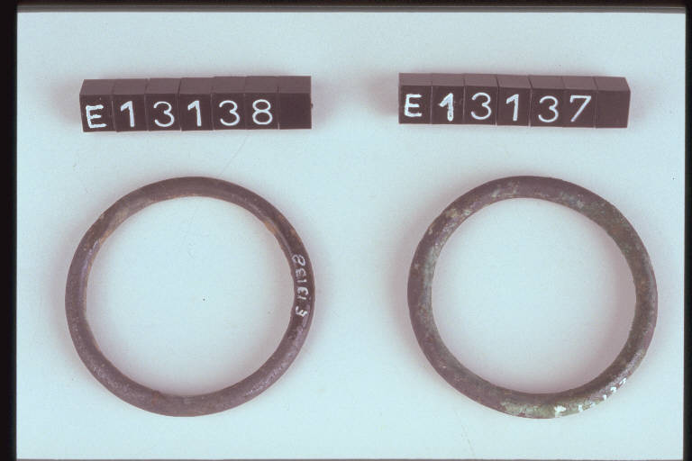 anello - cultura di Golasecca (secc. X/ IV a.C.)