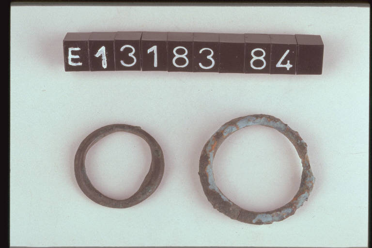 anello - cultura di Golasecca (secc. X/ IV a.C.)