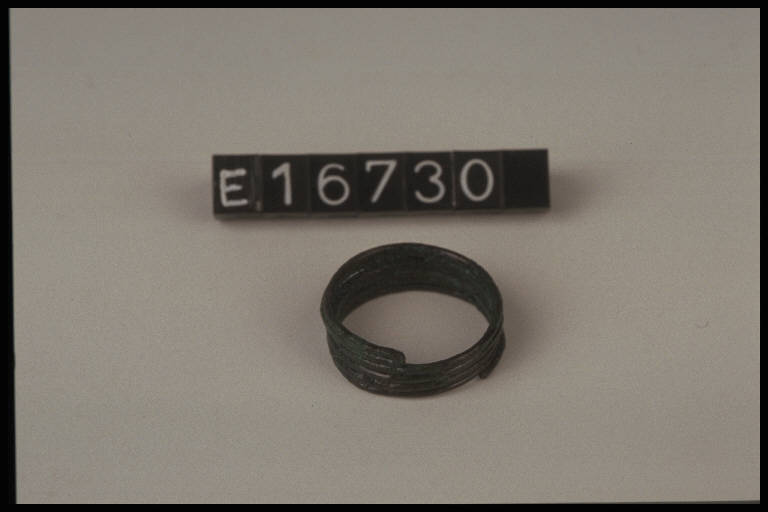 anello a spirale - cultura di Golasecca (secc. VIII/ V a.C.)