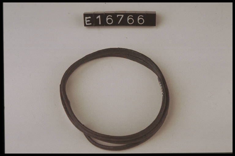 armilla - cultura di Golasecca (secc. VIII/ V a.C.)