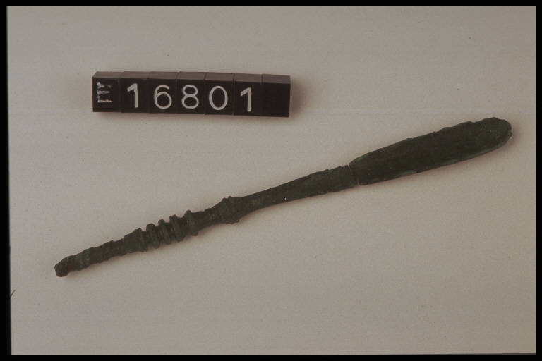 spatola - cultura di Golasecca (secc. VIII/ V a.C.)