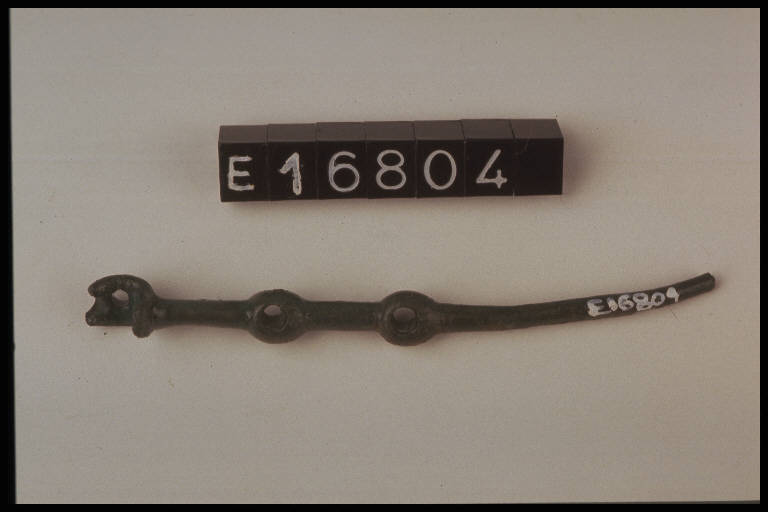 pendaglio - cultura di Golasecca (secc. VIII/ V a.C.)