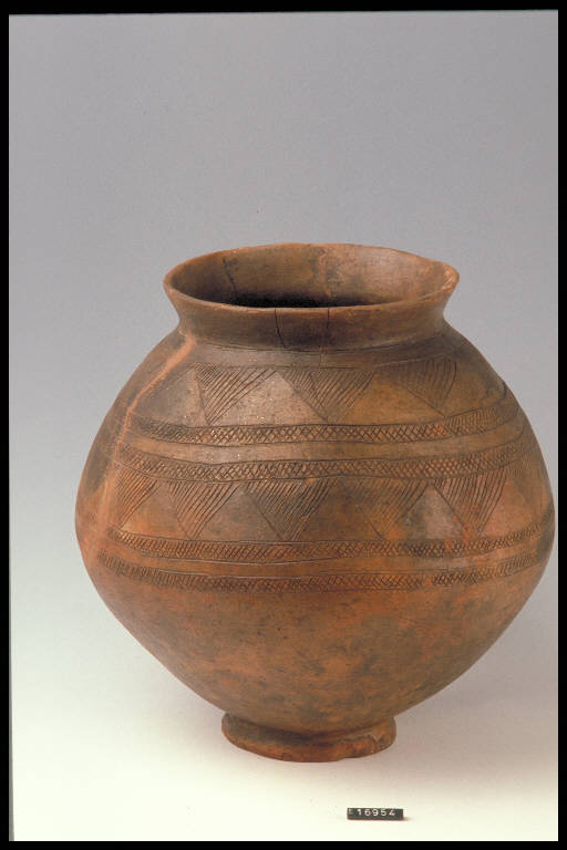 urna biconica - cultura di Golasecca (sec. VII a.C.)