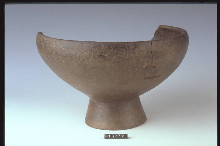 coppa - cultura di Golasecca (sec. VII a.C.)