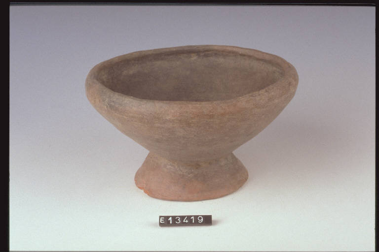 coppa - cultura di Golasecca (sec. VII a.C.)