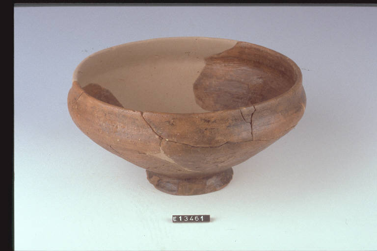 scodella - cultura di Golasecca (fine/inizio secc. VI/ V a.C.)