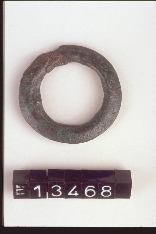 anello - cultura di Golasecca (fine/inizio secc. VI/ V a.C.)
