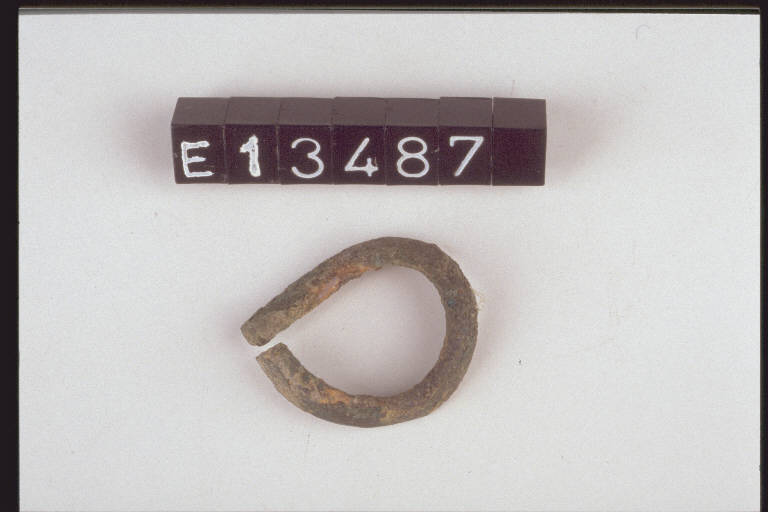 anello - cultura di Golasecca (fine/inizio secc. VI/ V a.C.)