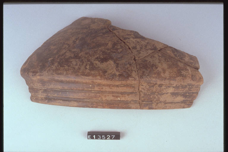 scodella - cultura di Golasecca (fine/inizio secc. VI/ V a.C.)