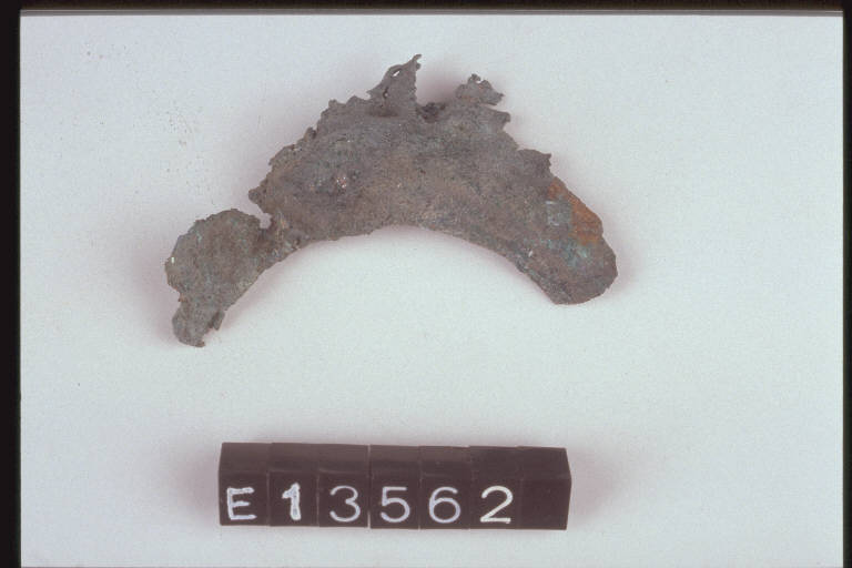 lamina - cultura di Golasecca (fine/inizio secc. VI/ V a.C.)