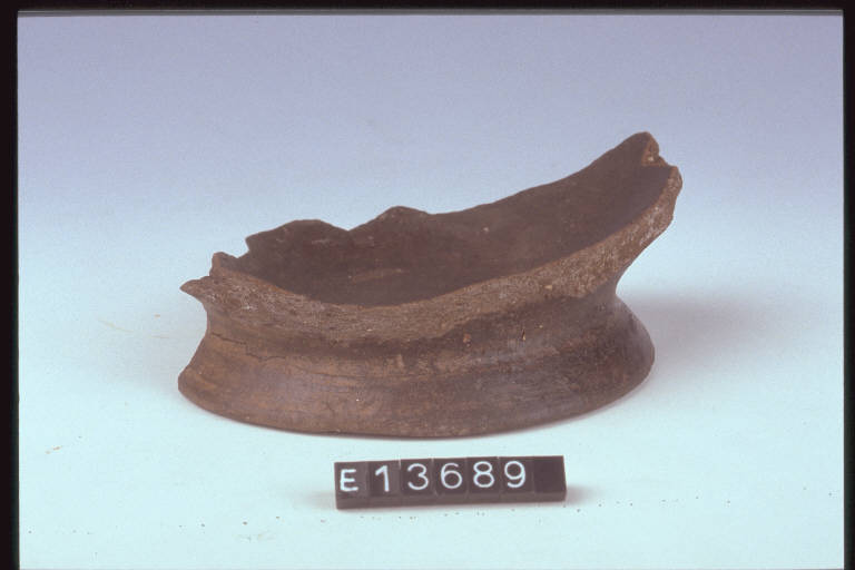 fondo - cultura di Golasecca (secc. VIII/ V a.C.)