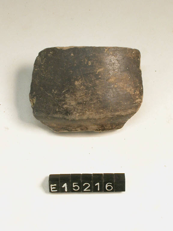 bicchiere a risega mediana - cultura di Golasecca (secc. V/ IV a.C.)