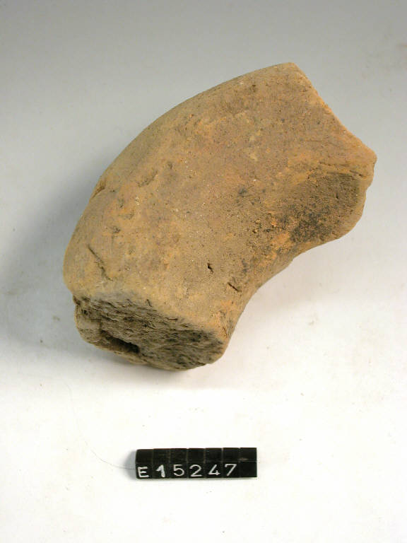 elemento fittile (secc. V/ IV a.C.)