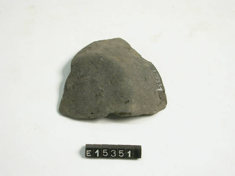 ciotola - cultura di Golasecca (terzo quarto sec. VI a.C.)