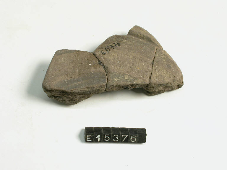 vaso (frammento di) (secc. X/ IV a.C.)