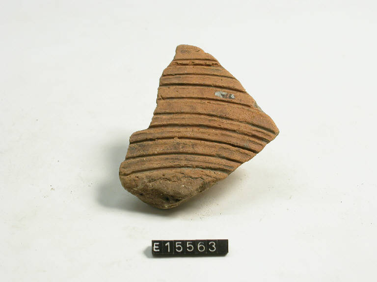 mortaio (frammento di) - cultura di Golasecca (secc. V/ IV a.C.)