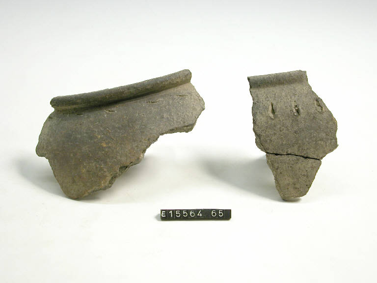 olla (frammento di) - cultura di Golasecca (secc. V/ IV a.C.)