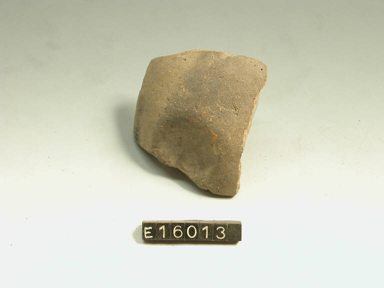 fondo ombelicato (secc. V/ IV a.C.)