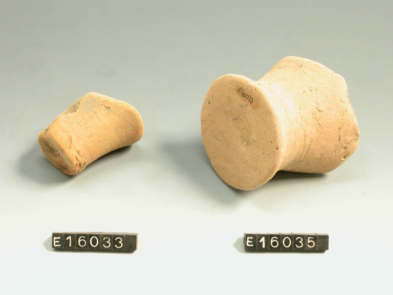 bicchiere (secc. V/ IV a.C.)